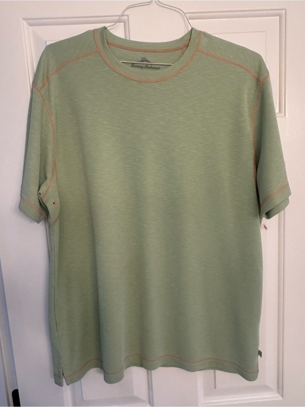 Tommy Bahama Light Green Short-Sleeve Crew Tee with Contrast Stitching
